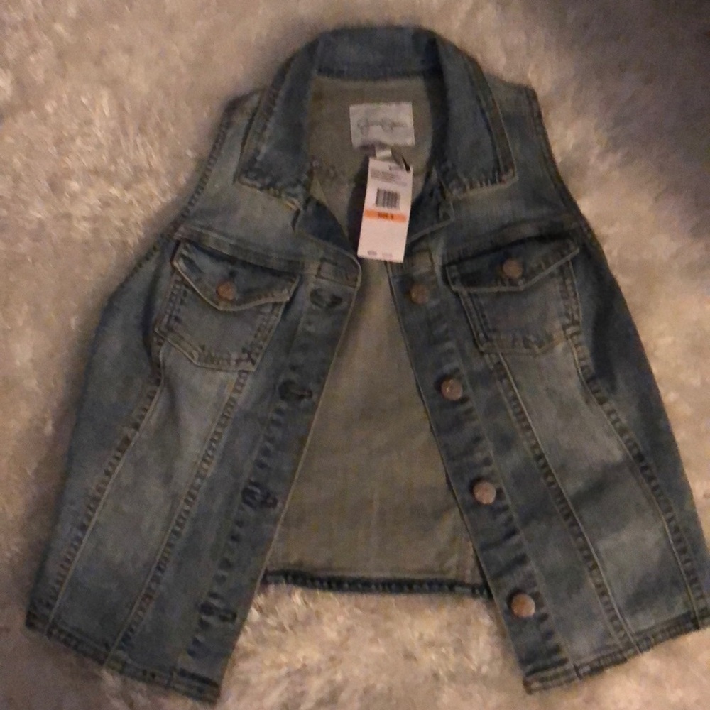 Jean Vest